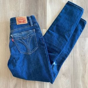 Levi's Women's 721 High Rise Skinny Jeans, Blue Lightning, 27 (US 4)